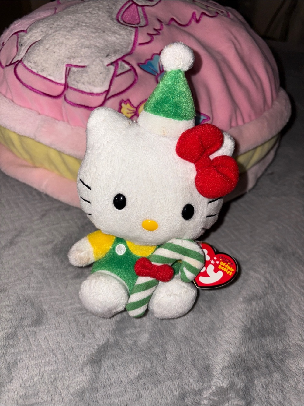 Ty Hello Kitty Plush — White with Green, Red & Yellow Holiday Outfit